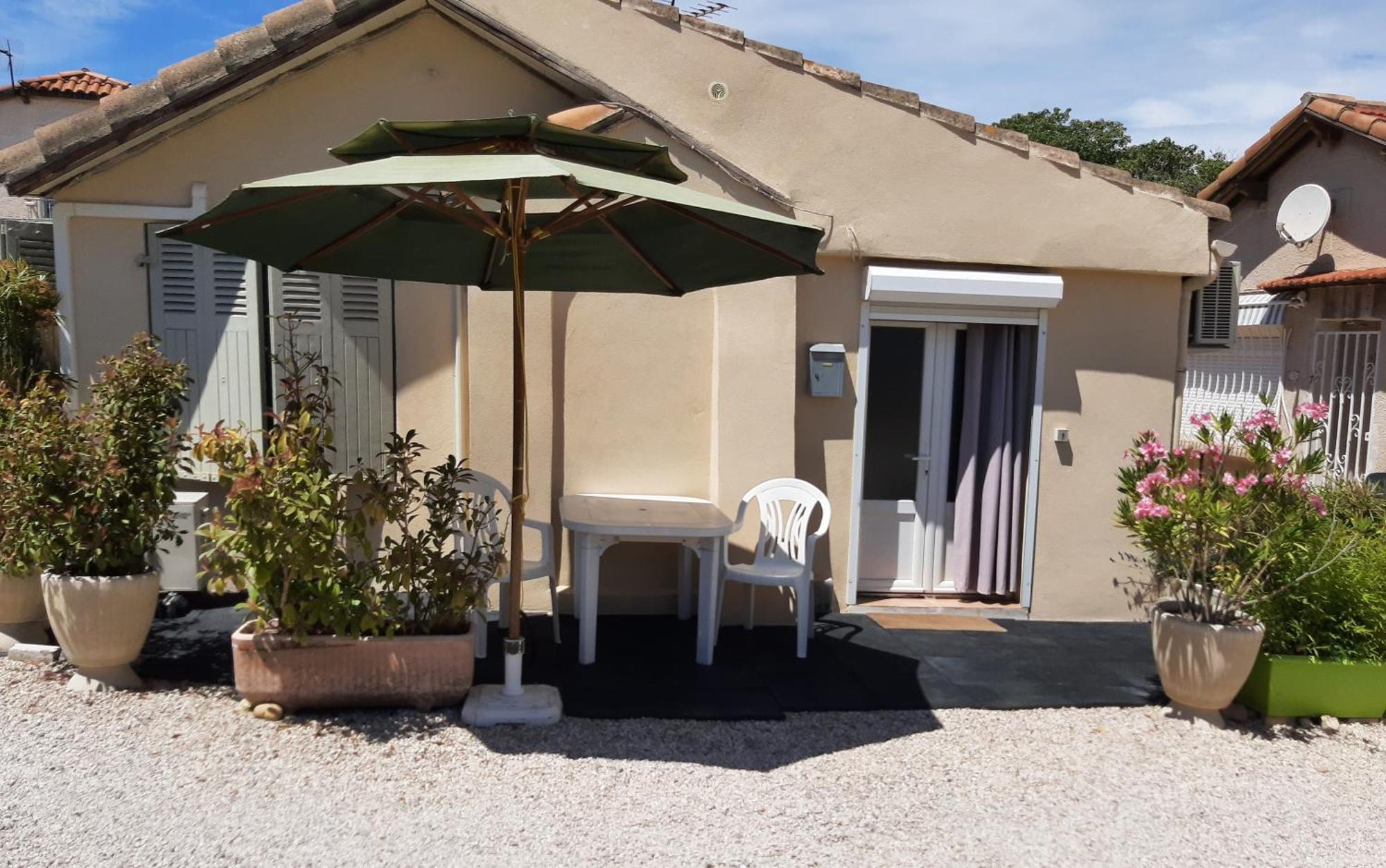 Appartement Meuble Bord De Mer Fos Sur Mer Фо-сюр-Мер Екстериор снимка
