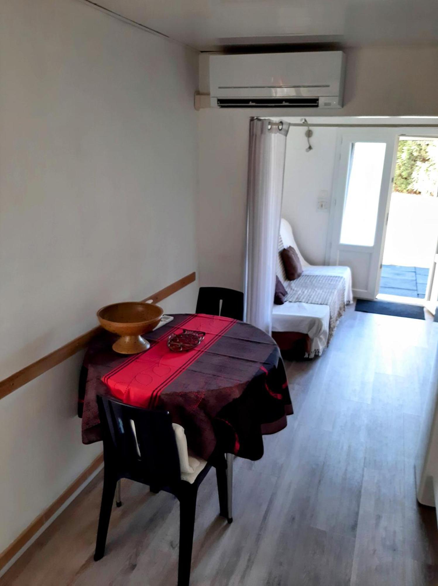 Appartement Meuble Bord De Mer Fos Sur Mer Фо-сюр-Мер Екстериор снимка